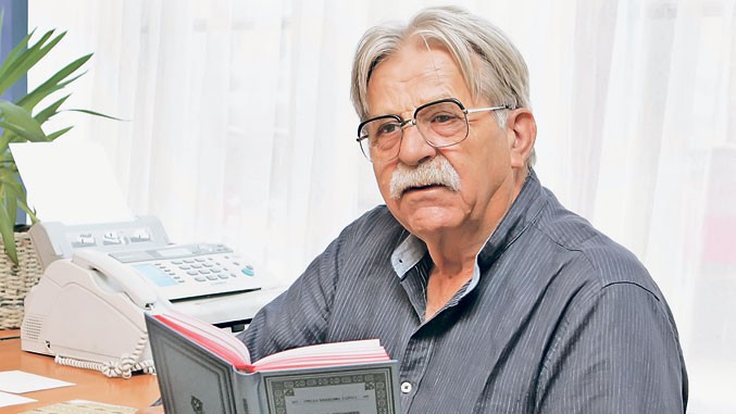 vest.Ljube-Politika